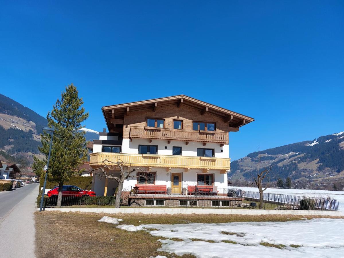 슈벤다우 Haus Kreidl B&B 외부 사진